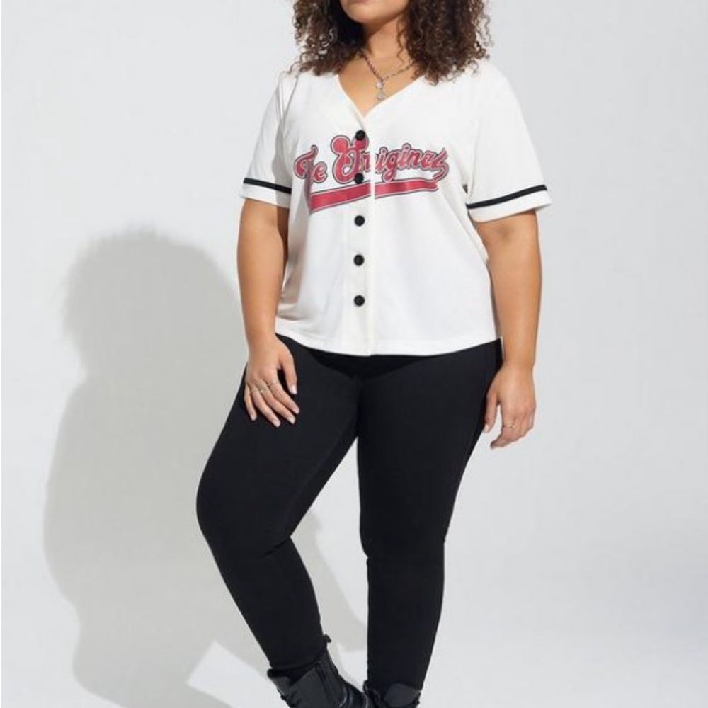 Disney Mickey Mouse Baseball‎ Jersey Top size 1X
NWT